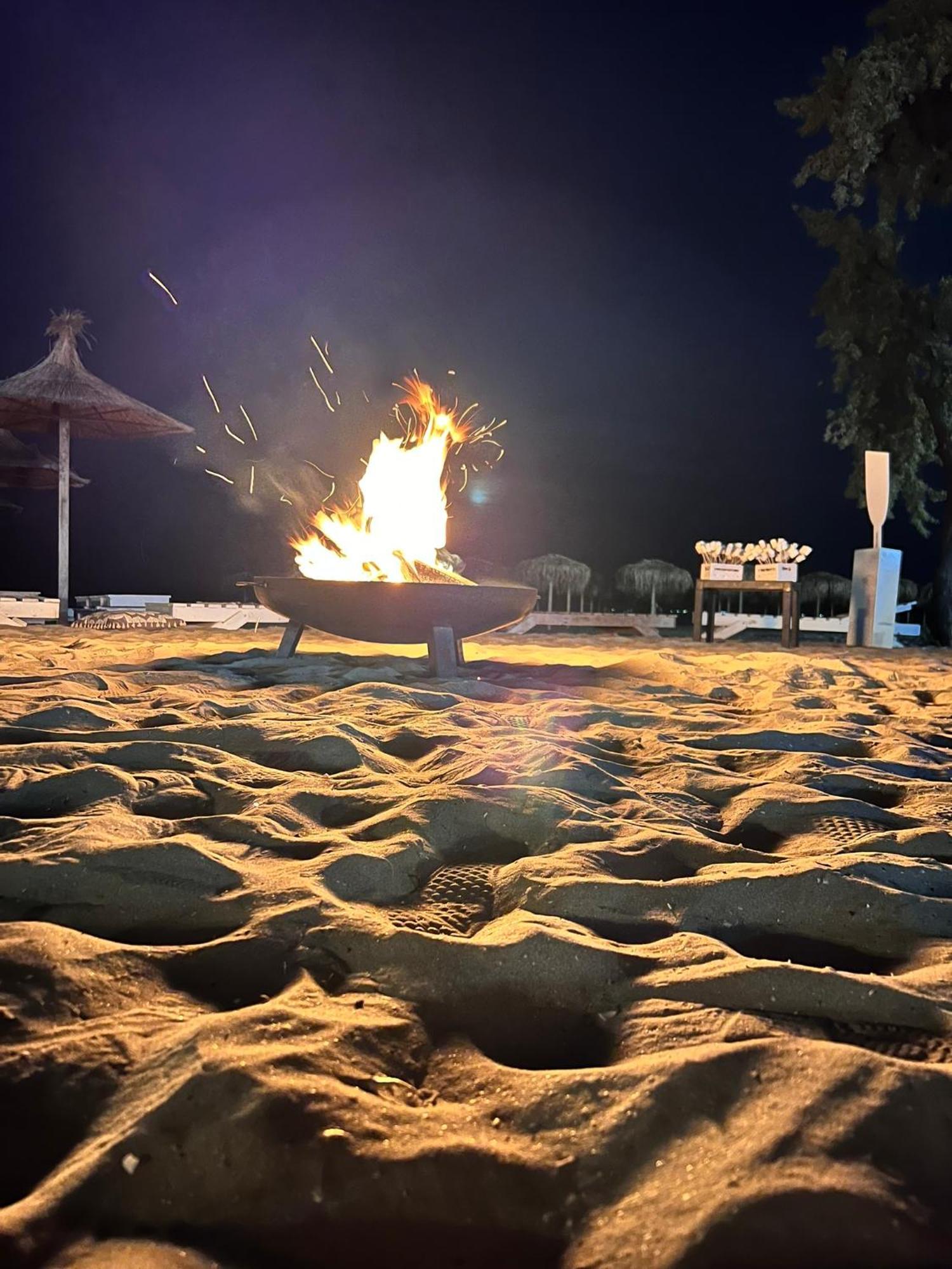 Hotel Manor Năvodari 외부 사진